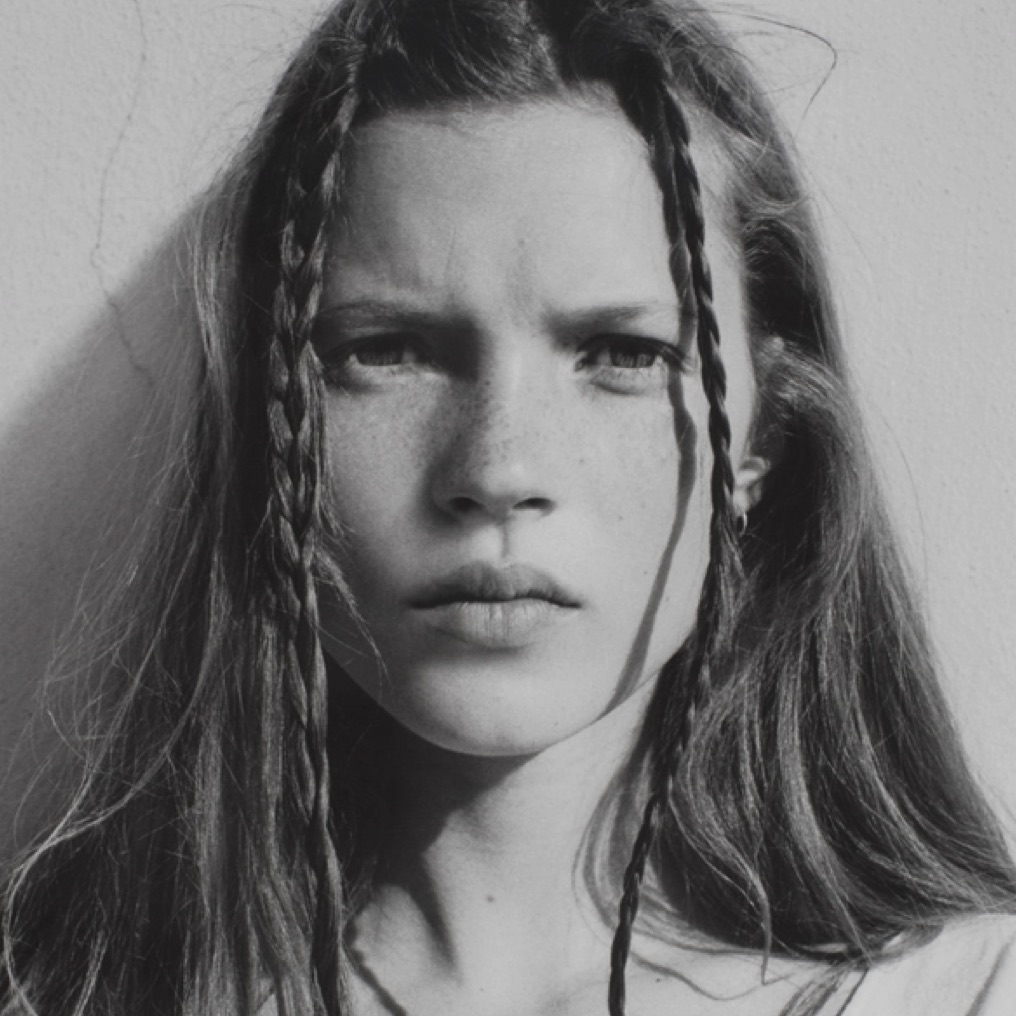 Luisa Ricart| Vol. XIII