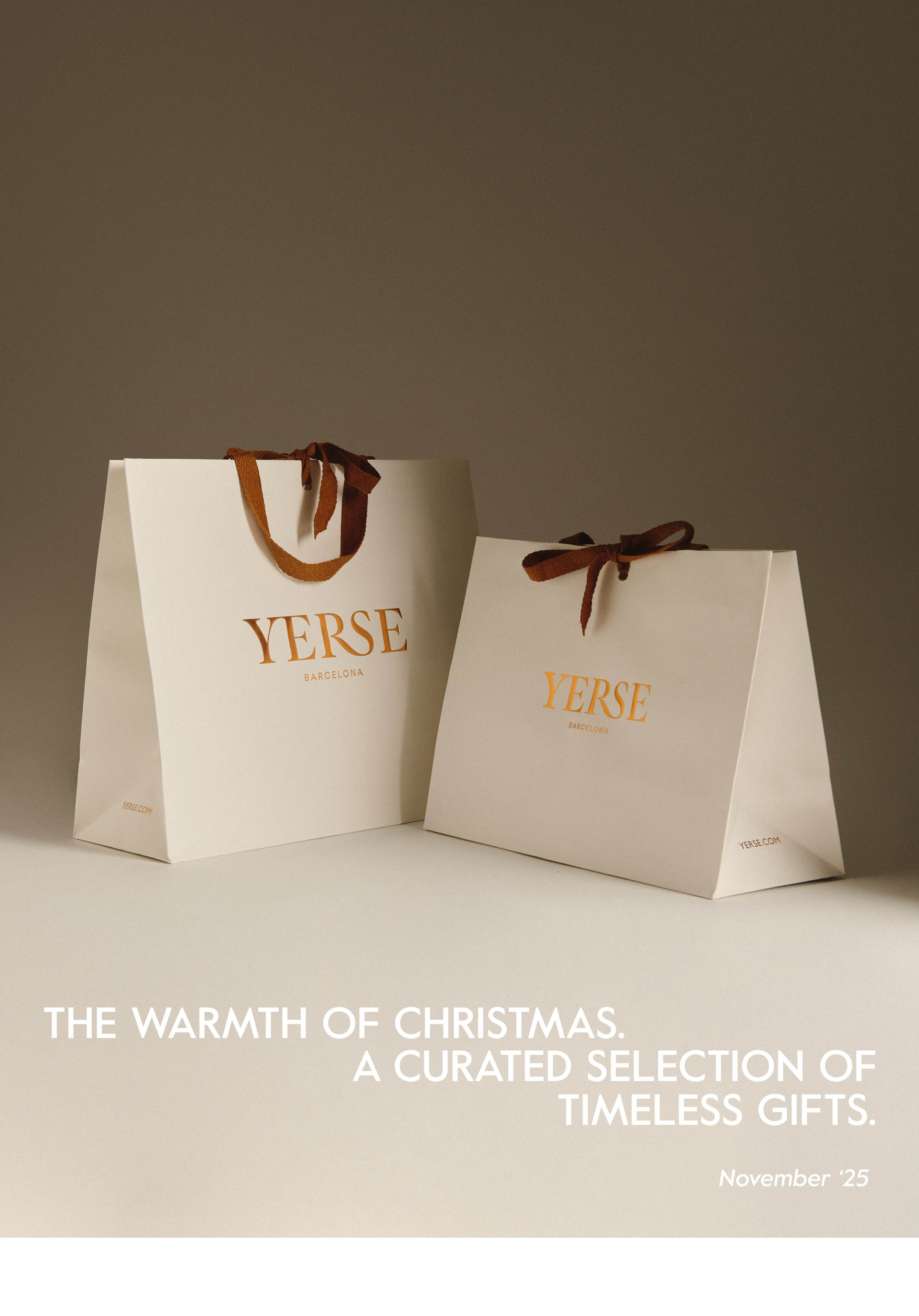 23 GIFT GUIDE - THE WARMTH OF CHRISTMAS | AW2526
