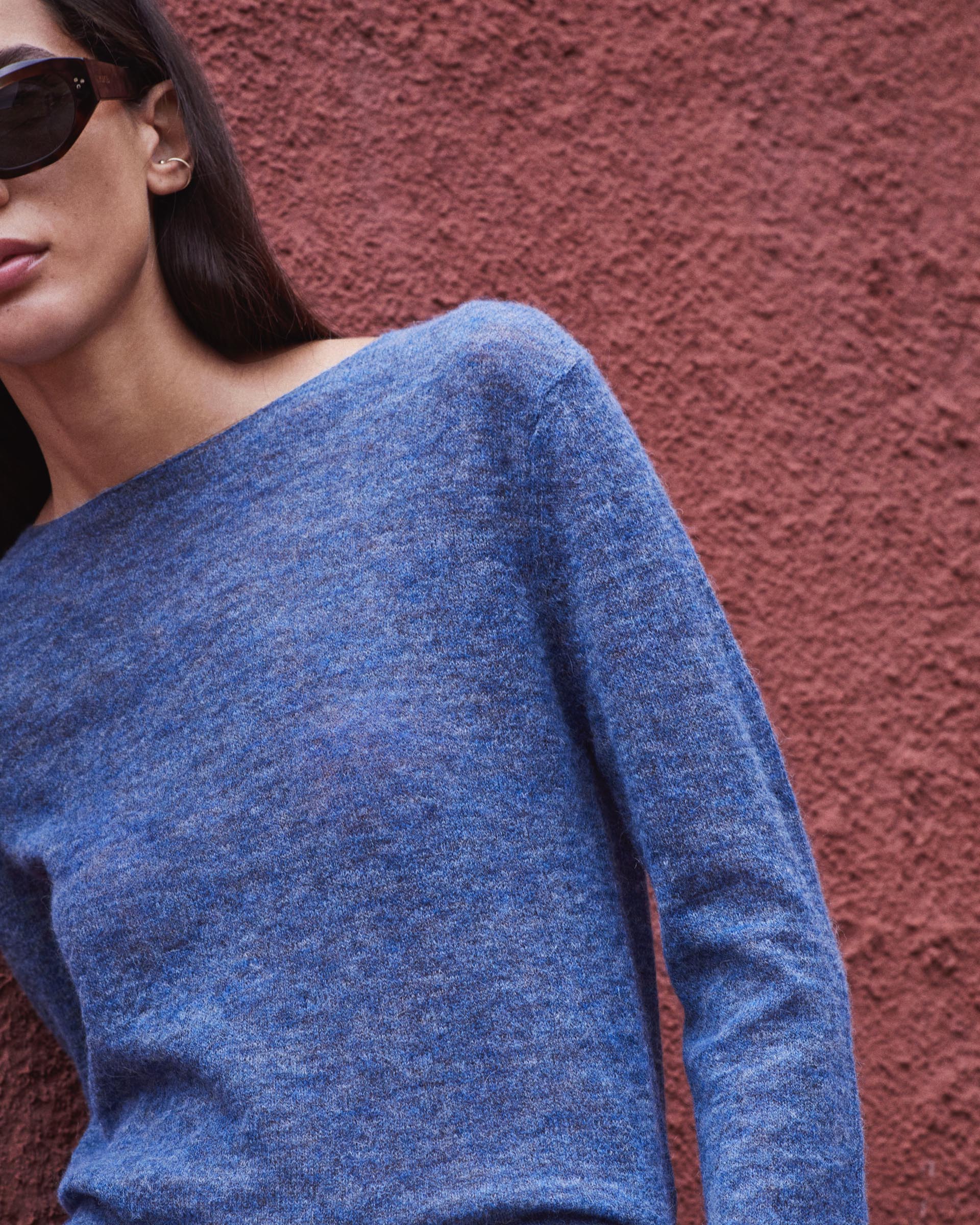 SWEATERS AND CARDIGANS