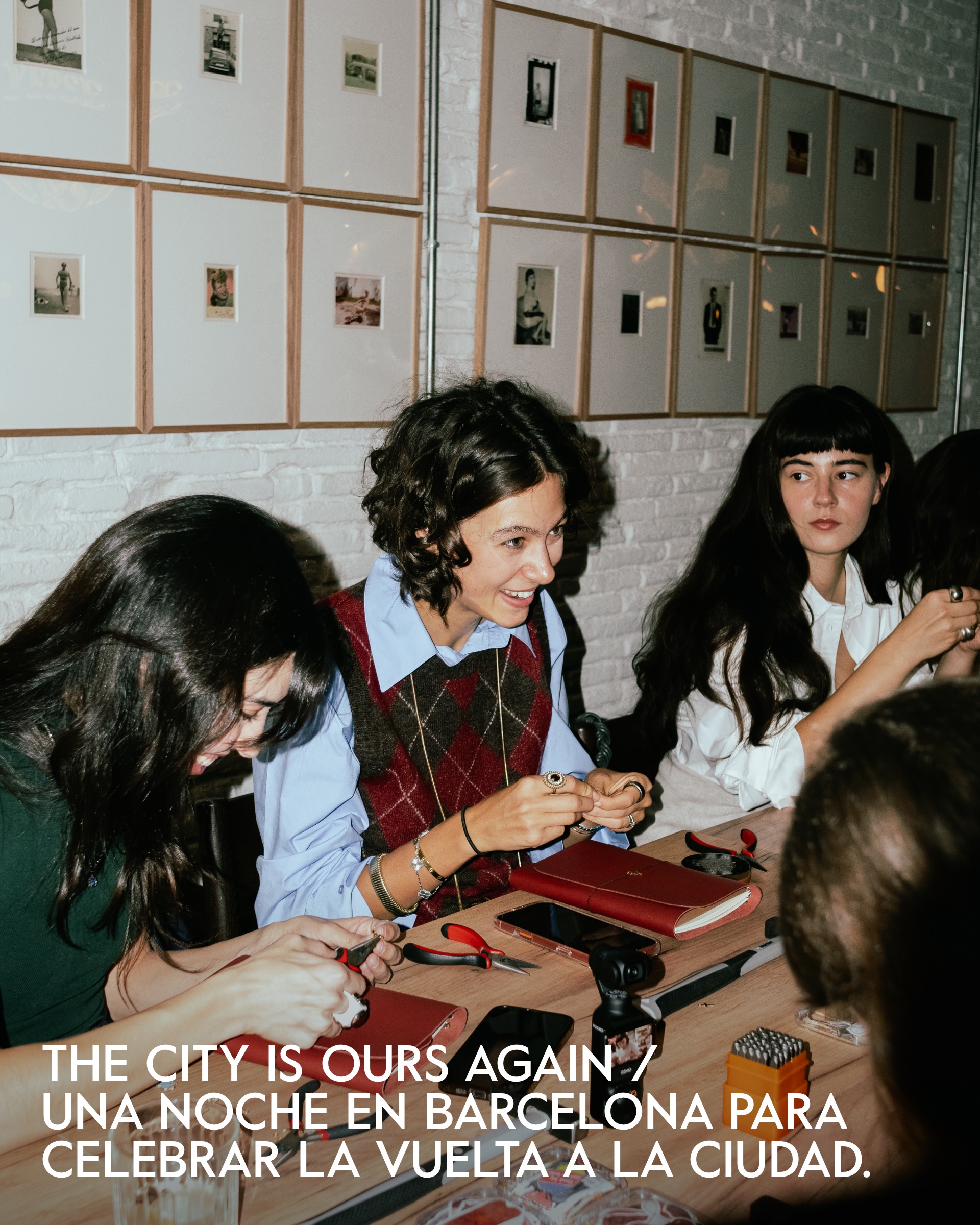 MAGAZINE 