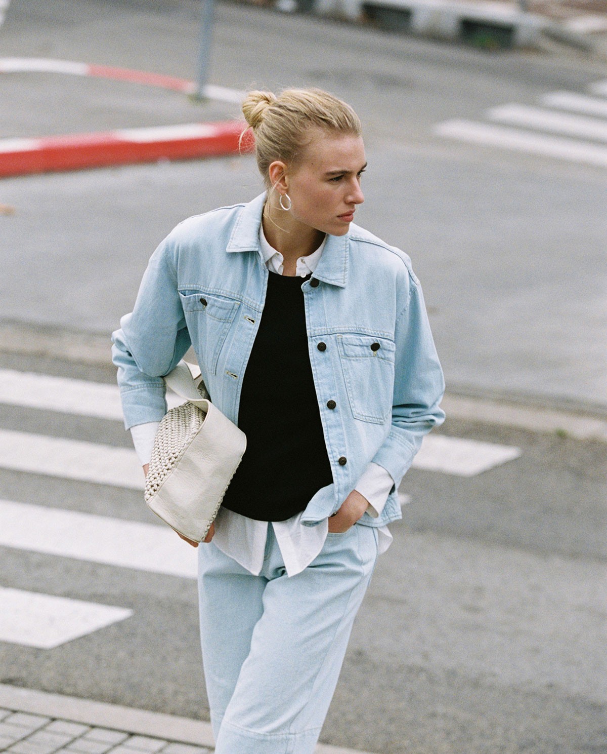 Indigo blue denim jacket with pockets