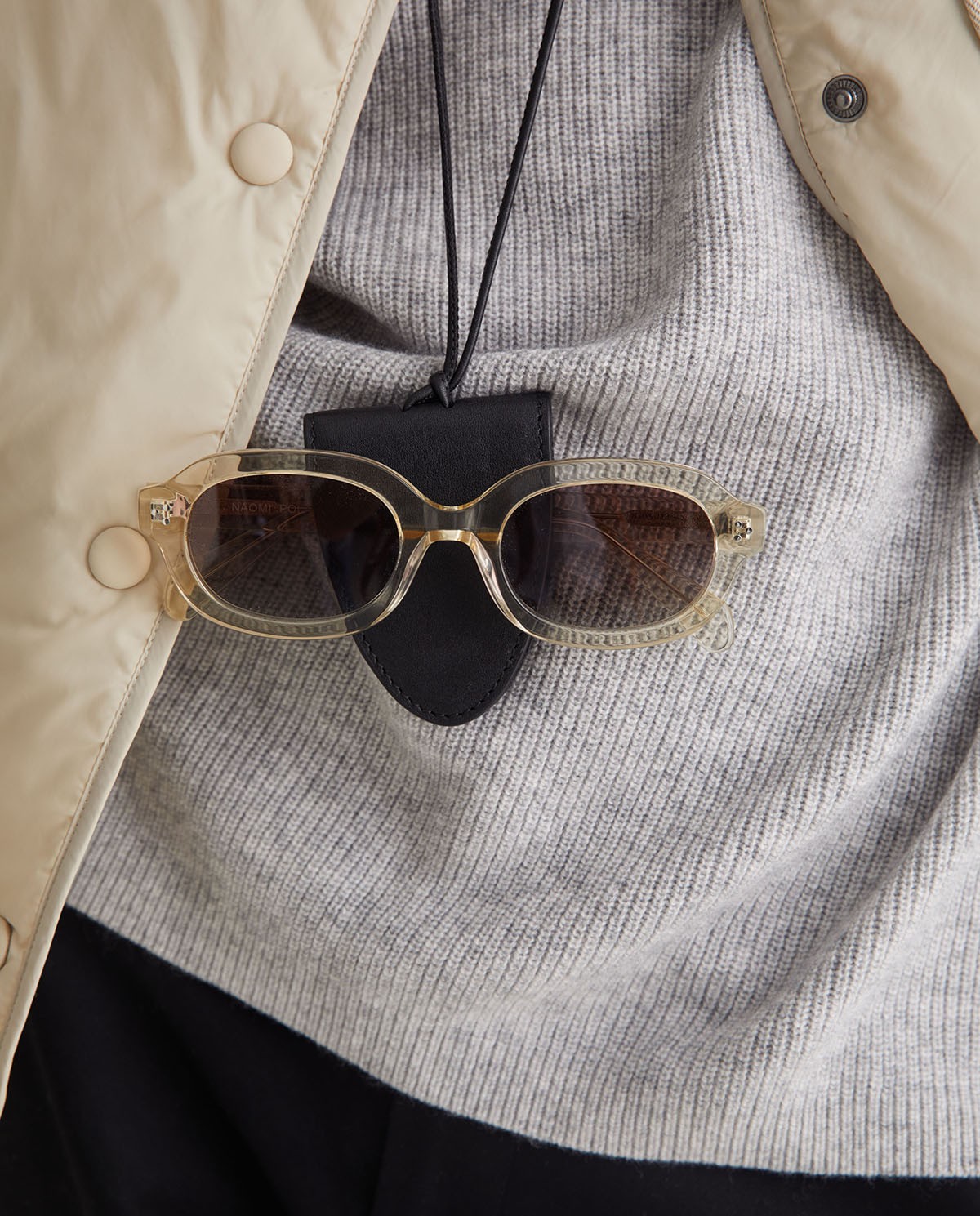 Black leather hanger for glasses - Hanger for glasses