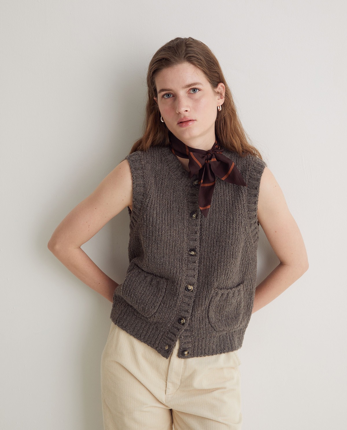 Gilet en laine mérinos mélangée anthracite avec poches - Gilet en laine mérinos et fibres recyclées
