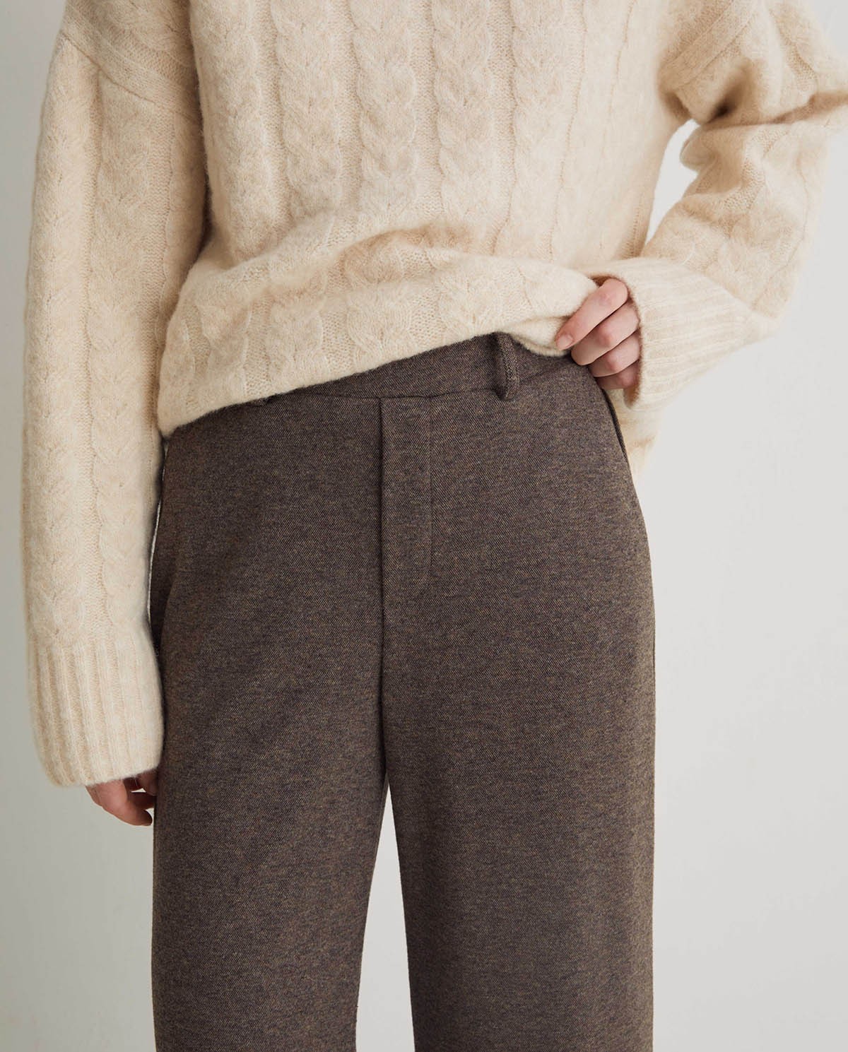 Pantalón punto ancho marrón claro