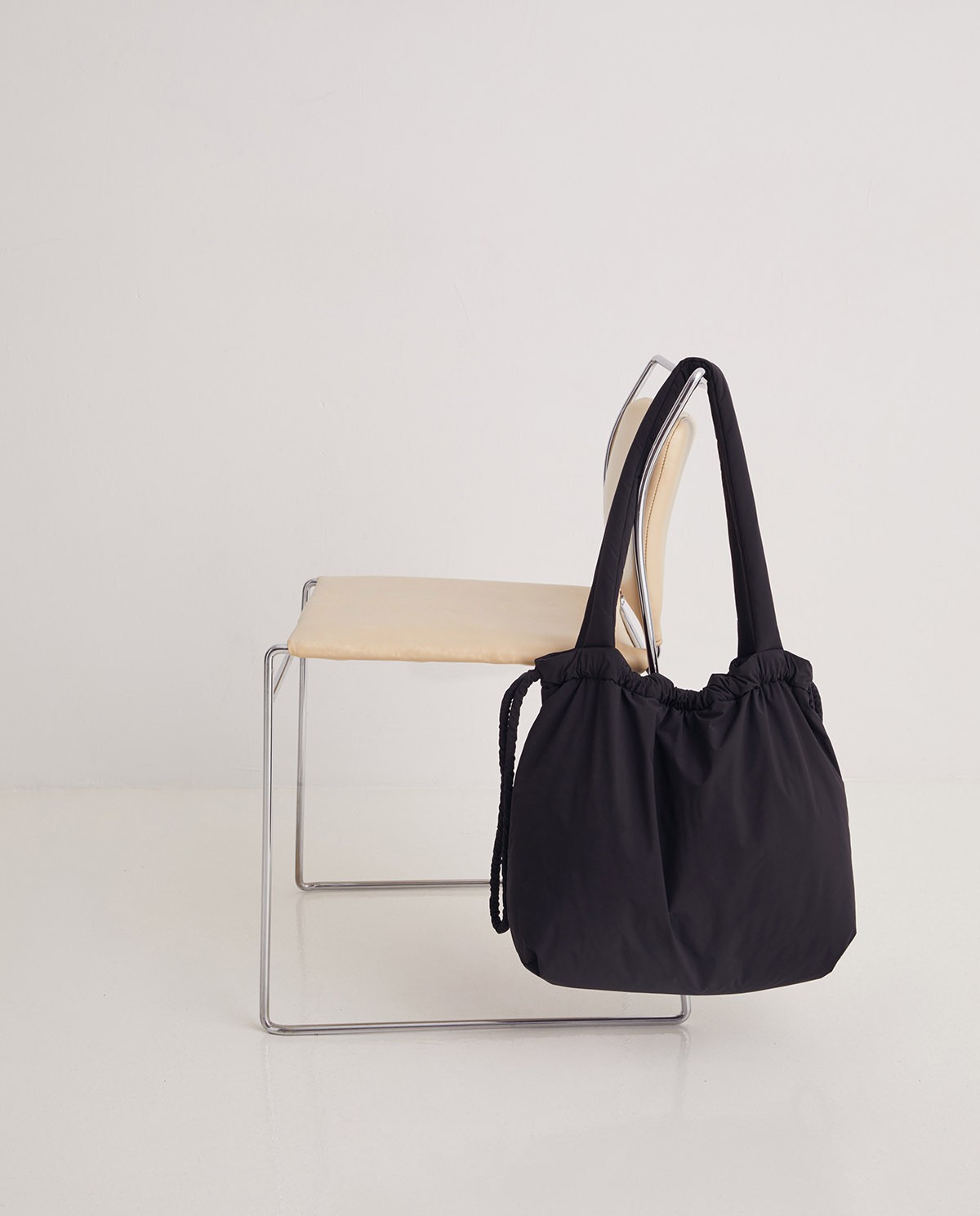 Black quilted bag - Quilted bucket bag 2