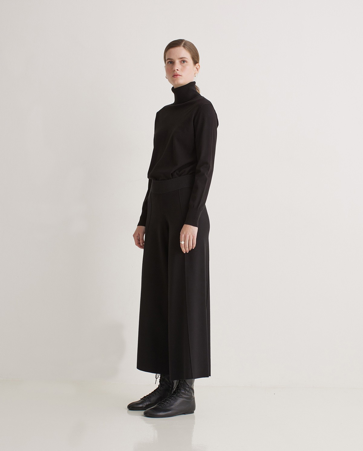 Jupe-culotte en viscose noire - Pantalon style jupe-culotte 1
