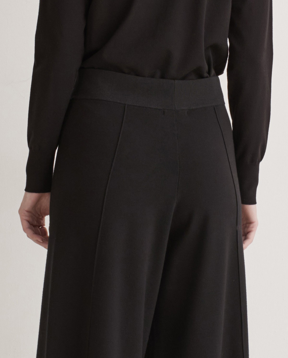 Jupe-culotte en viscose noire - Pantalon style jupe-culotte 4