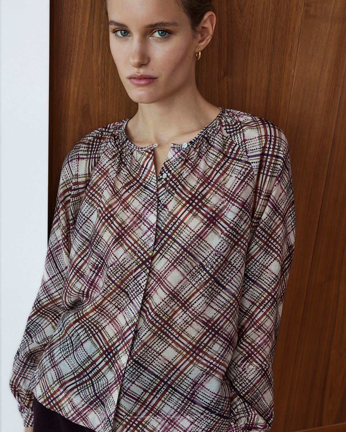 Brusa gasa quadres cru dona Yerse - Detall vista frontal