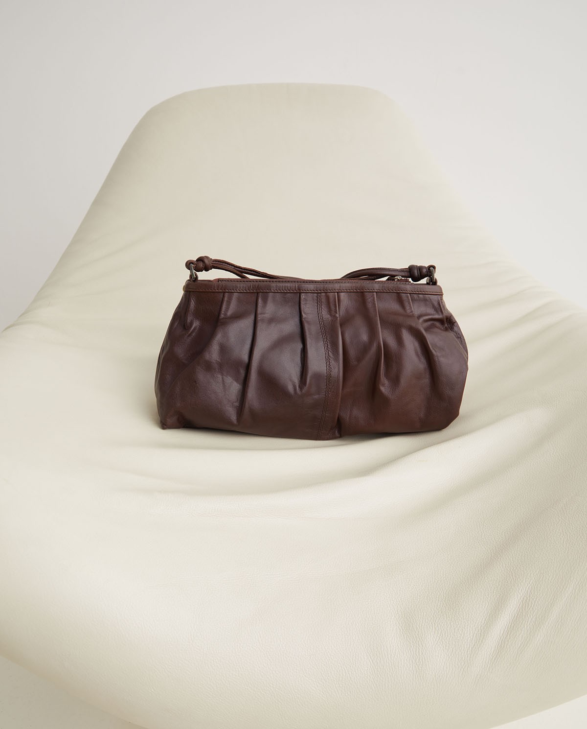100% chocolate leather shoulder bag - Clutch style shoulder bag 5
