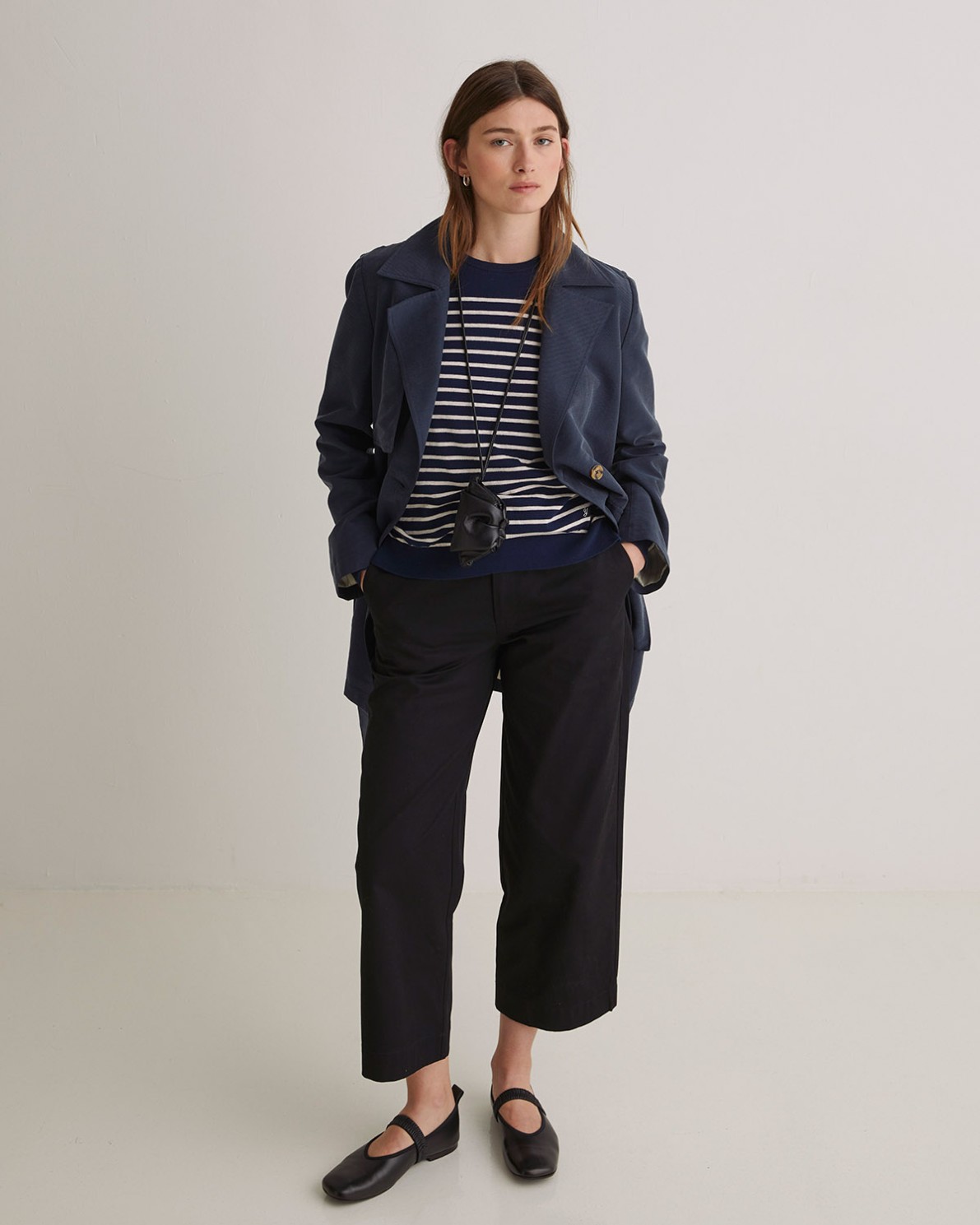 Navy-blue short trench coat with pockets