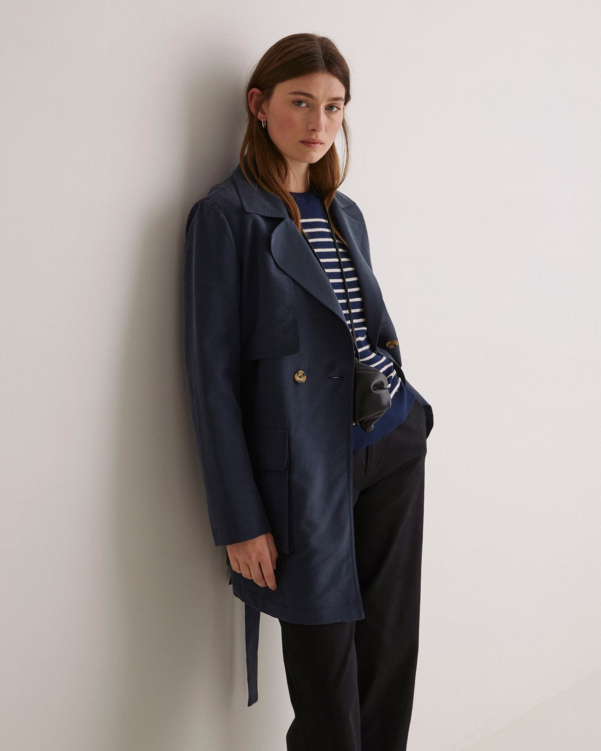 Navy-blue short trench coat with pockets