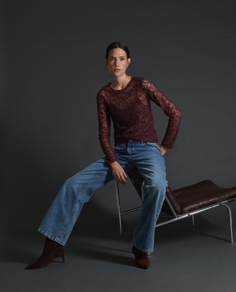 Blusa de encaje granate mujer Yerse - Detalle frontal