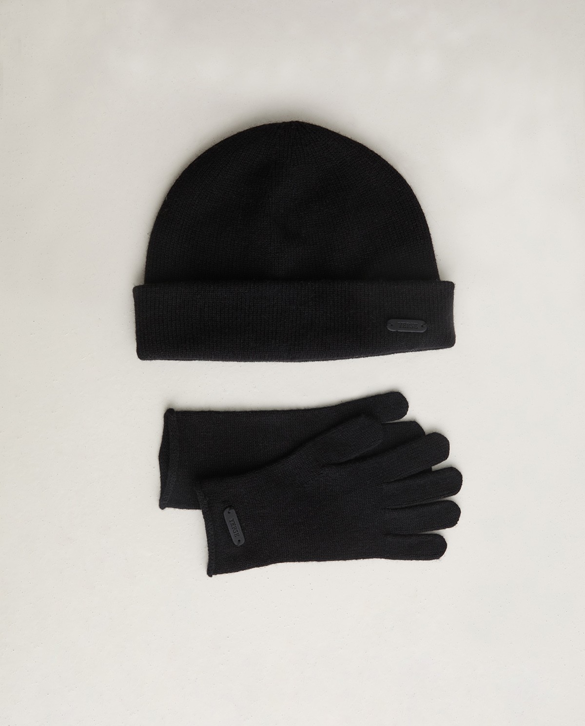 Gants en maille 100 % laine noir femme Yerse - Détail vue de face 2