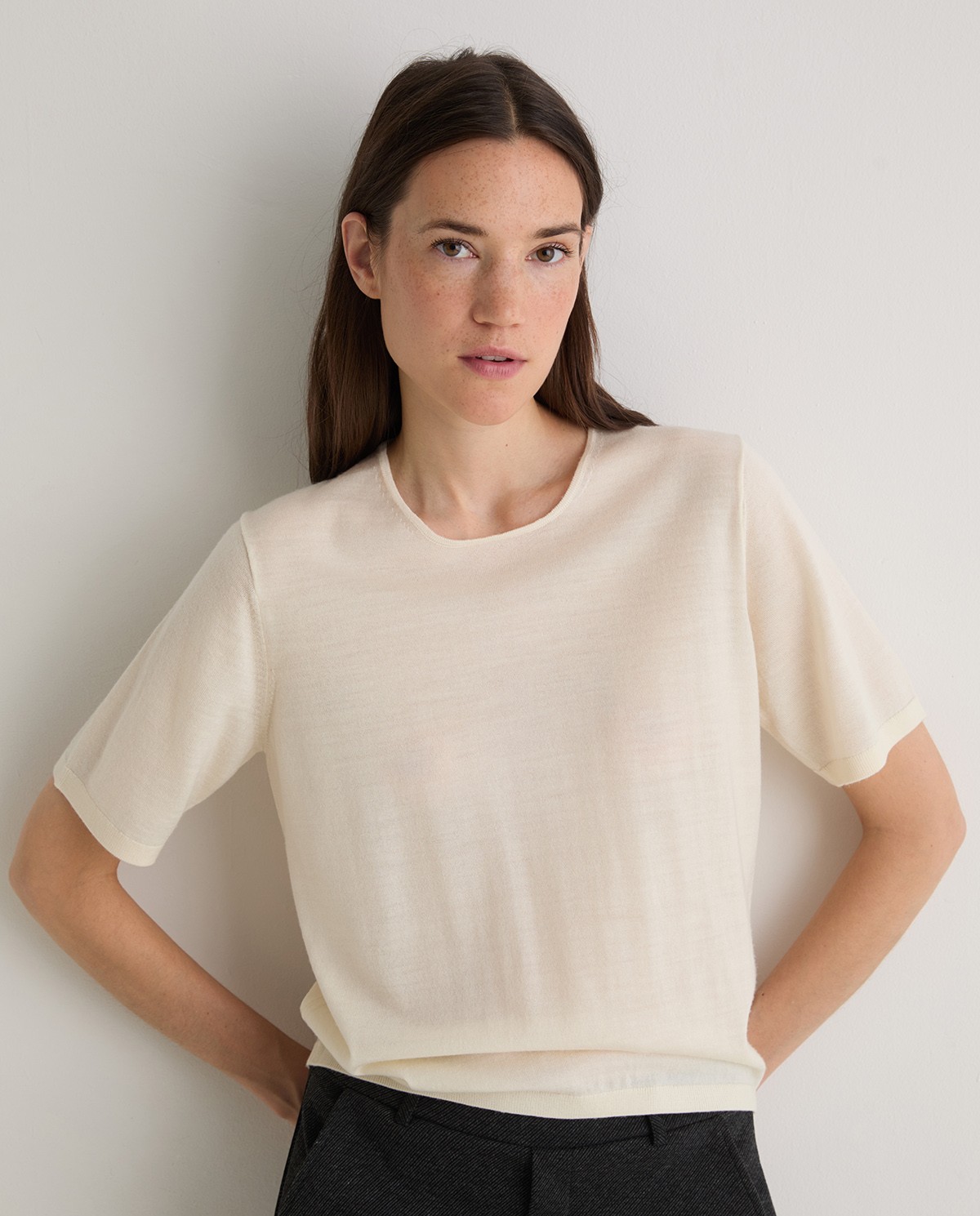 Pull 100 % laine mérinos écru femme Yerse - Détail vue de face