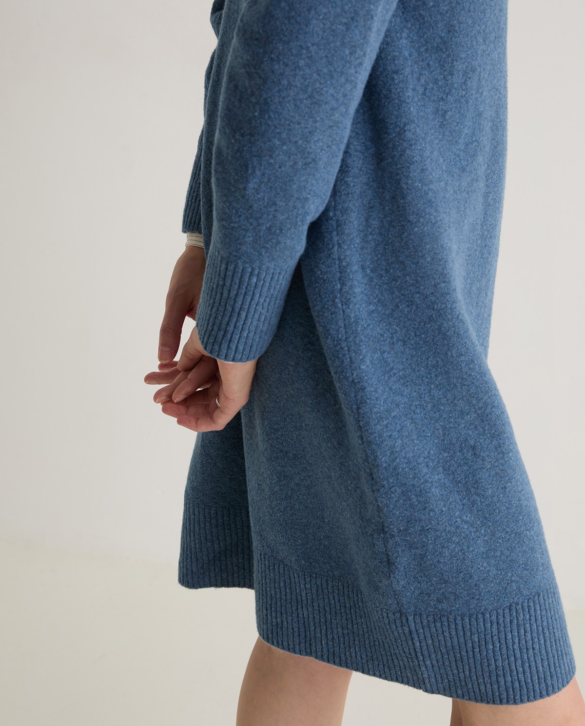 Robe courte bleu roi à col Perkins - Robe en mélange de laine et de coton 4