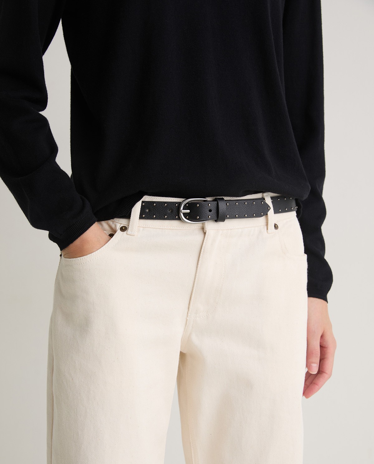 Black studded leather belt - Studded belt