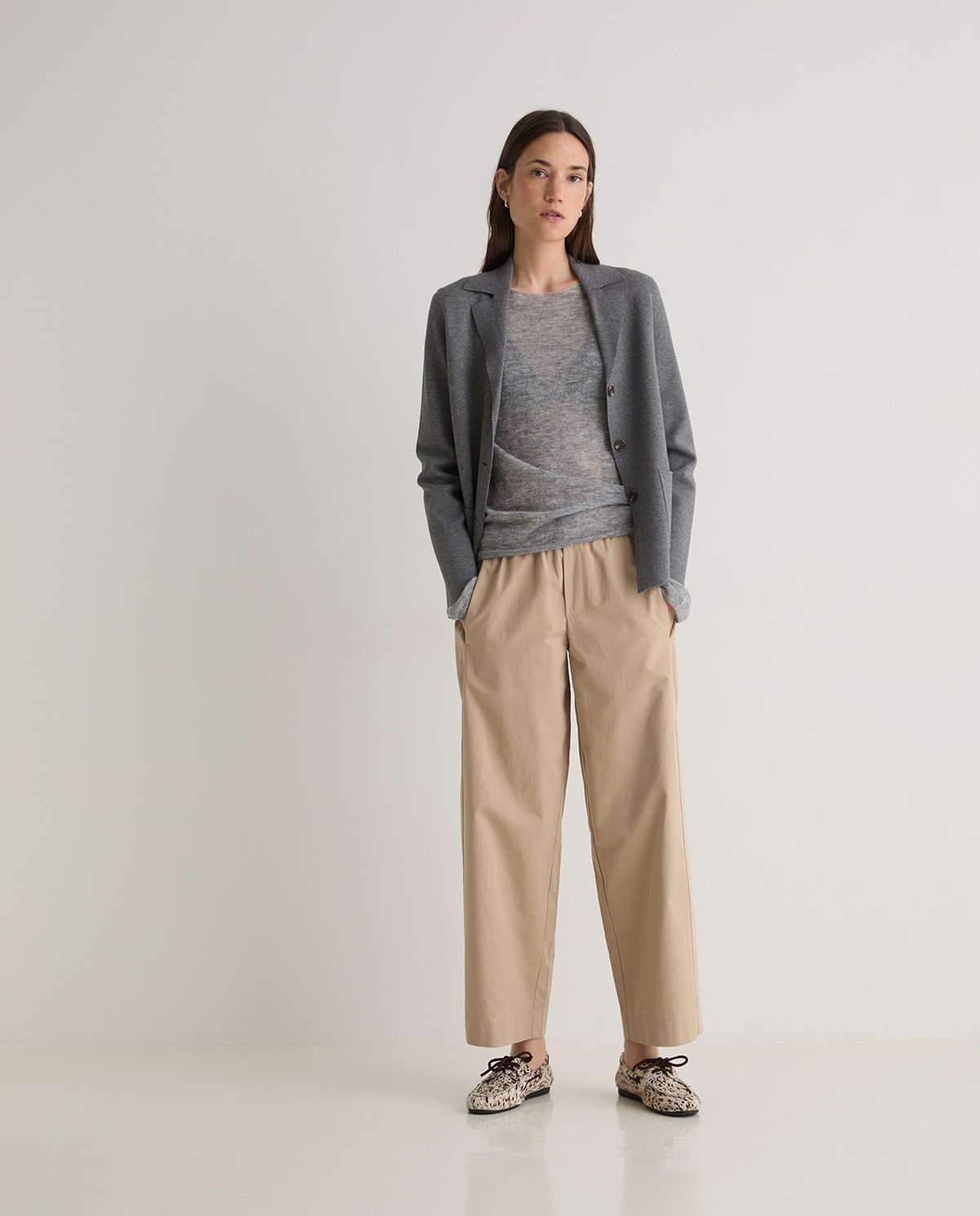 Chaqueta corta de punto gris - Chaqueta corta de punto 4