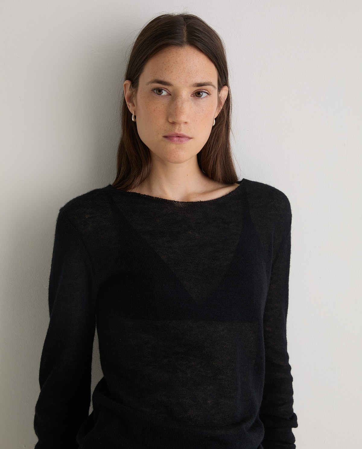 Pull en mélange de laine mérinos noir