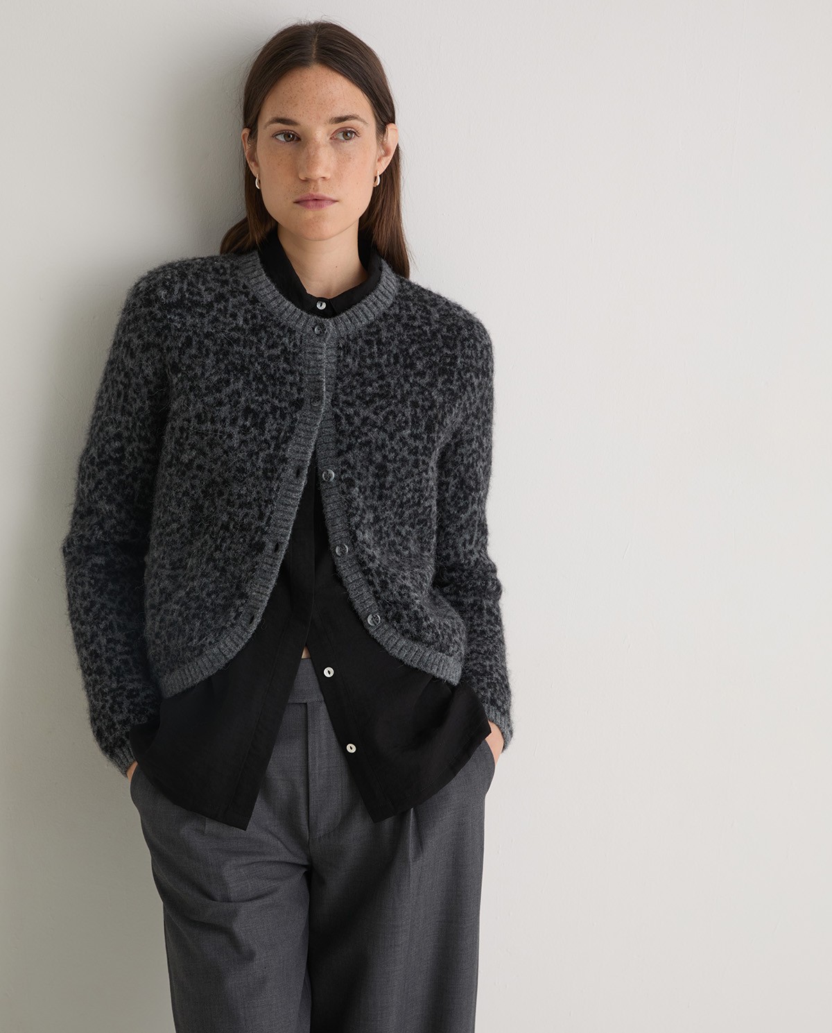 Cárdigan animal print leopardo gris - Cárdigan estampado animal print 3