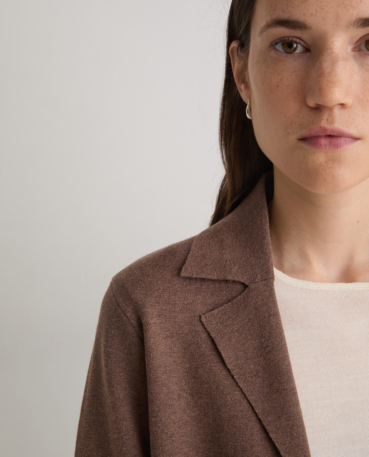 Blazer de punto arena - Chaqueta corta de punto 1