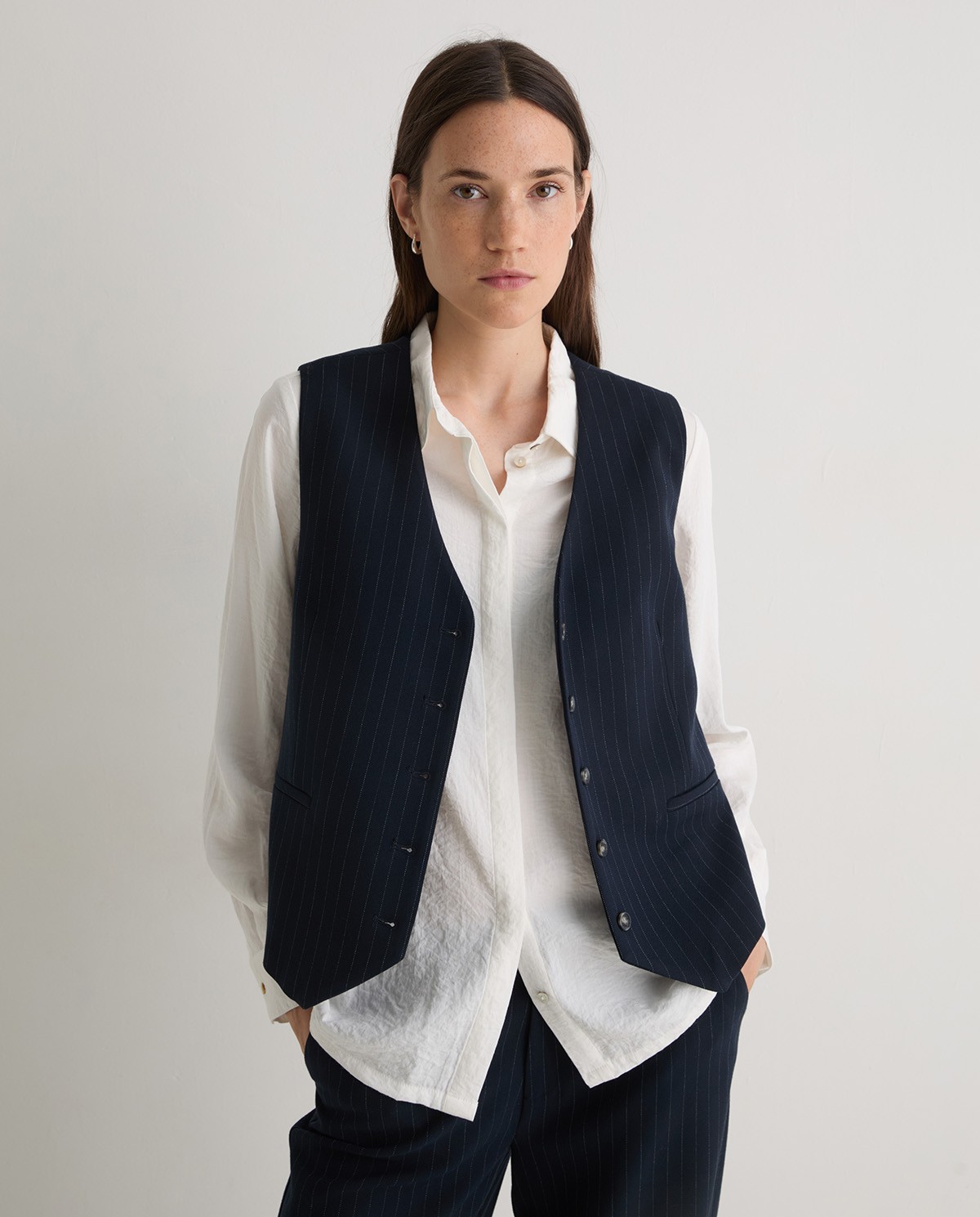 Navy-blue striped vest woman Yerse - Front view