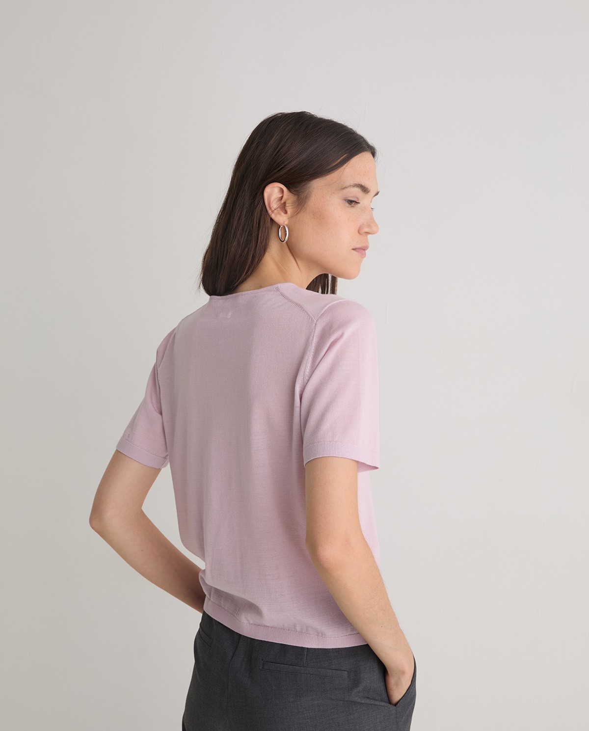 Pull 100 % laine mérinos rose pâle femme Yerse - Détail vue de face 3