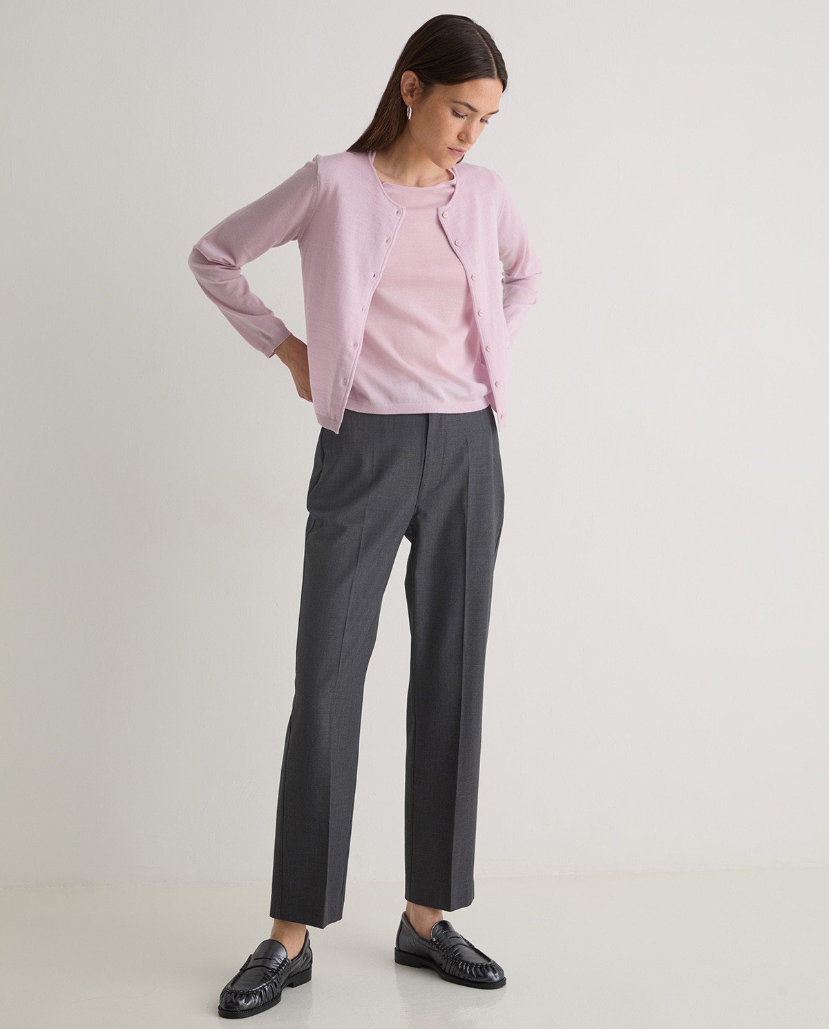 Cardigan 100 % laine mérinos rose pâle femme Yerse - Détail vue de face 3