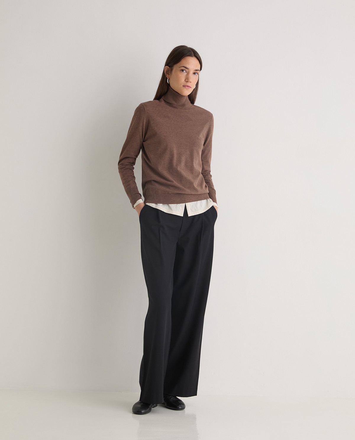Brown turtleneck sweater woman Yerse - Front view 4