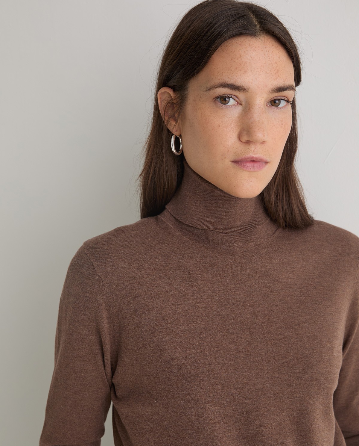 Brown turtleneck sweater woman Yerse - Front view 2