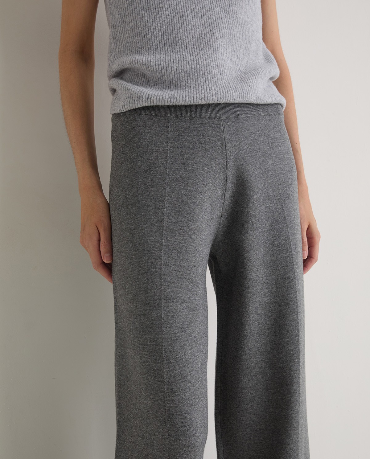 Pantalón regular fit con viscosa gris - Pantalones regular fit 3