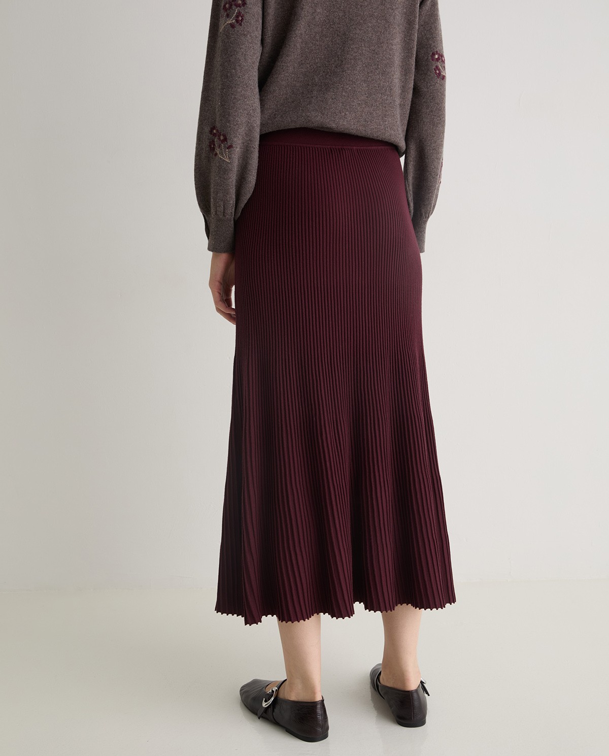 Maroon pleated midi skirt woman Yerse - Front view 4