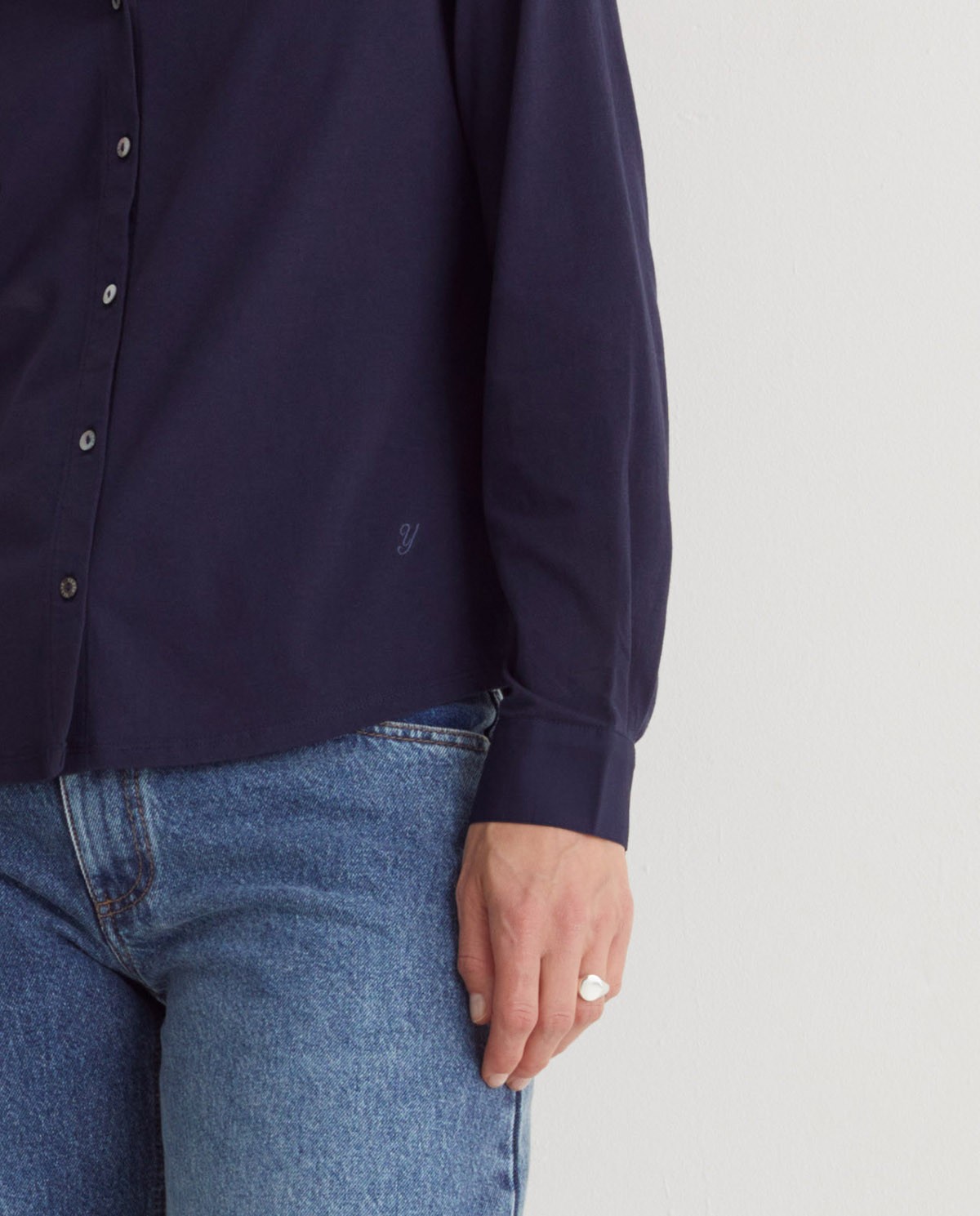 Camisa 100% algodón manga larga azul marino