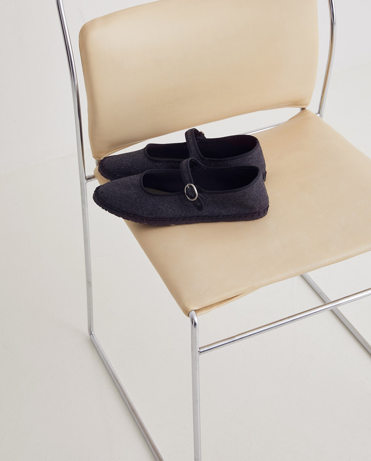 Ballerines en tissu de coton gris 3