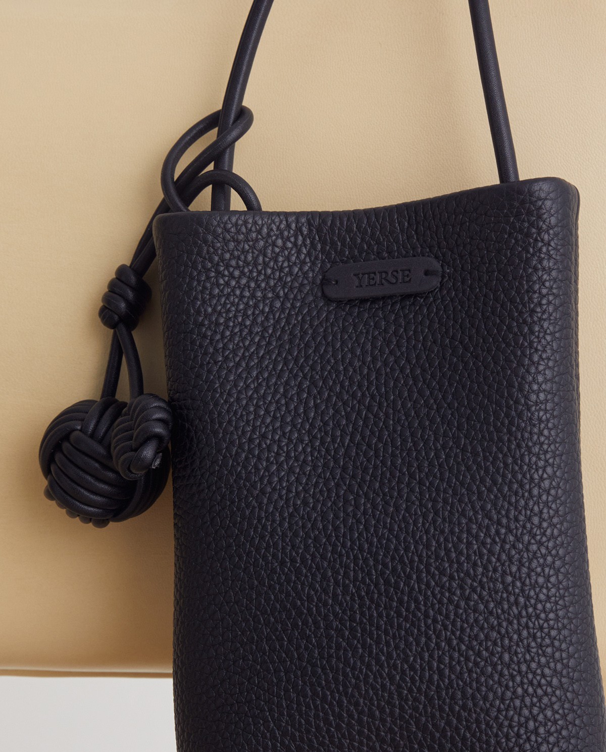 100% black grained leather mobile phone case - 100% leather mobile phone case 1