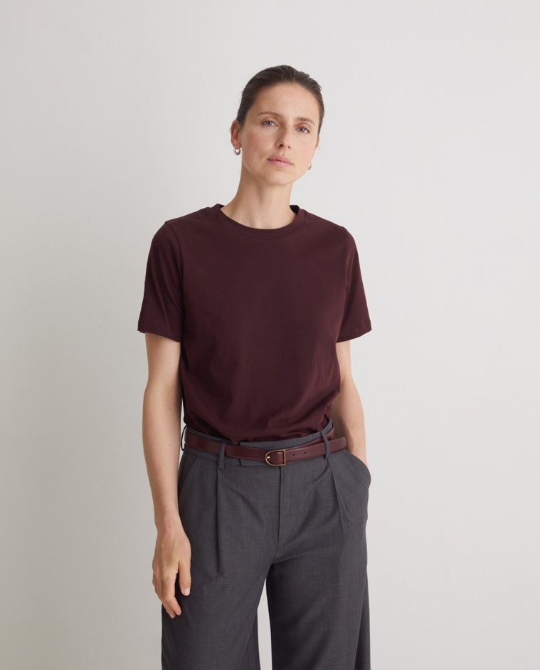 Camiseta algodón orgánico cuello redondo granate mujer Yerse - Detalle frontal