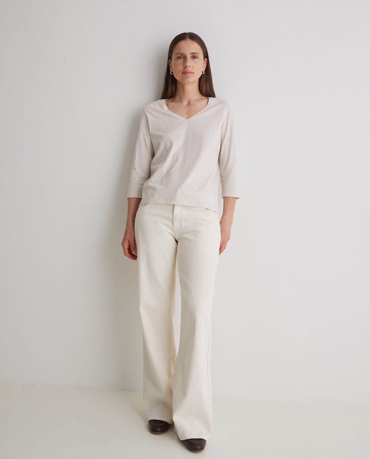 Organic cotton raw V-neck T-shirt - 100% organic cotton T-shirt 3