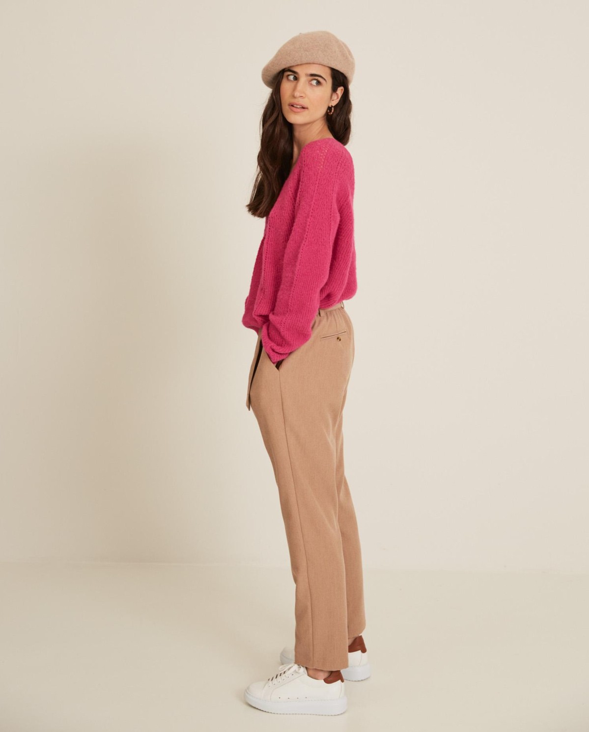 Straight pleated trousers