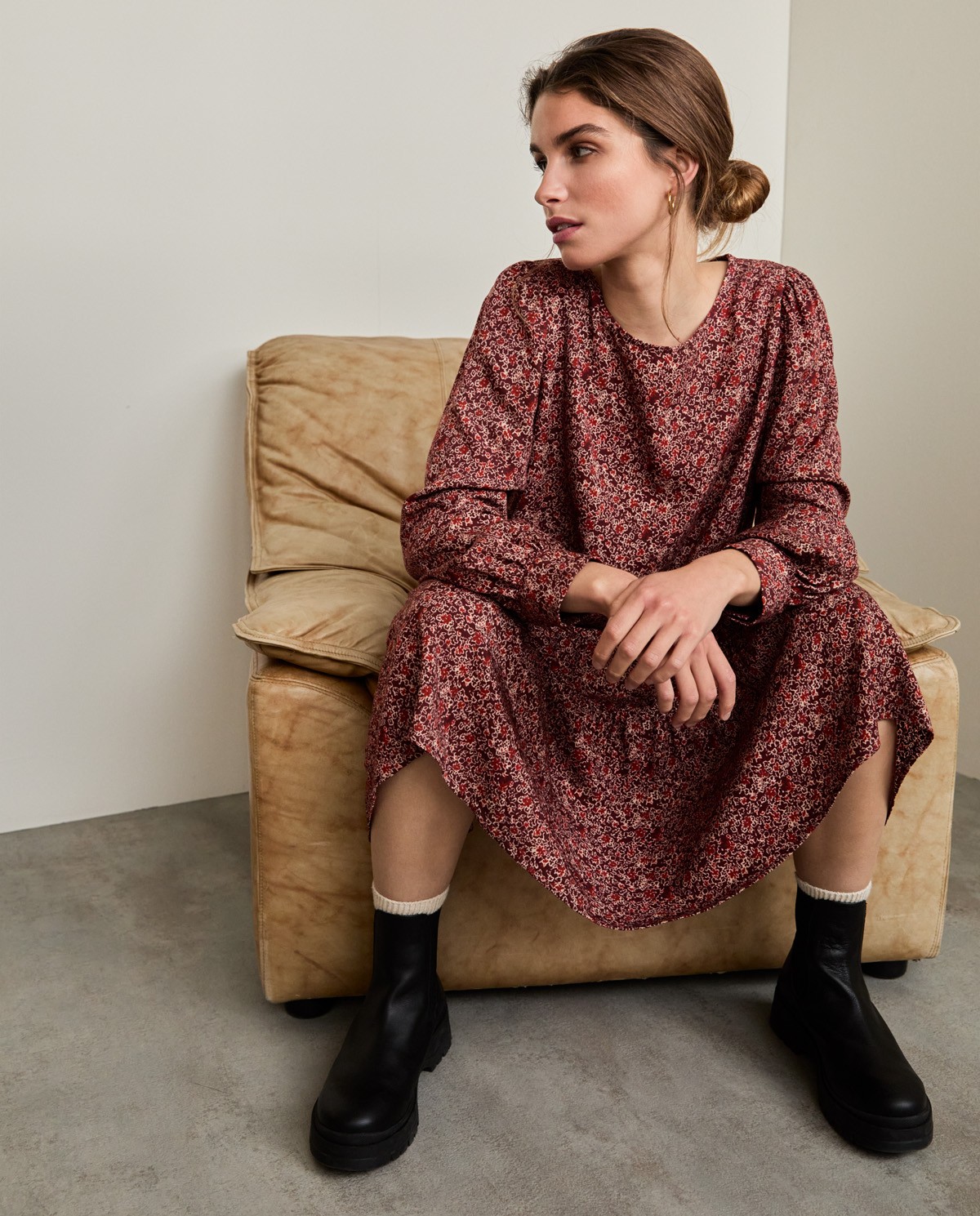 burgundy flowy dress