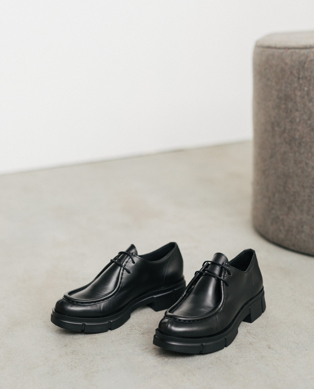 Zapato wallebee con cordones Negro