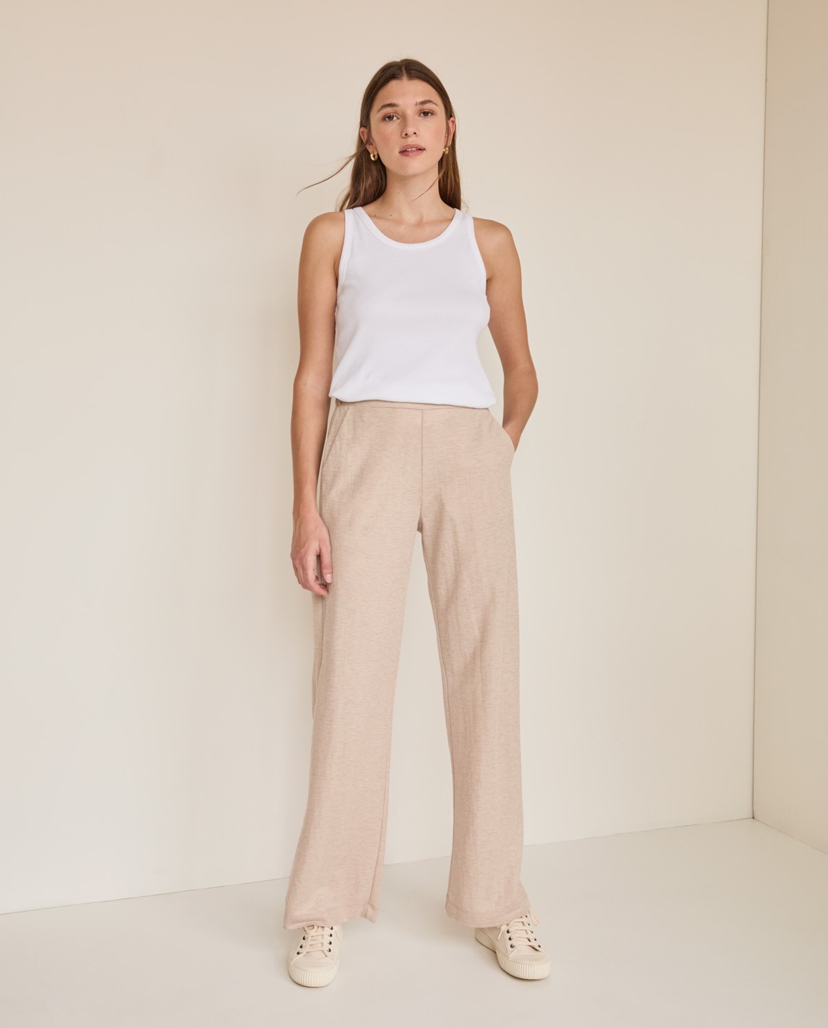 Pantalón de punto fluido Beige