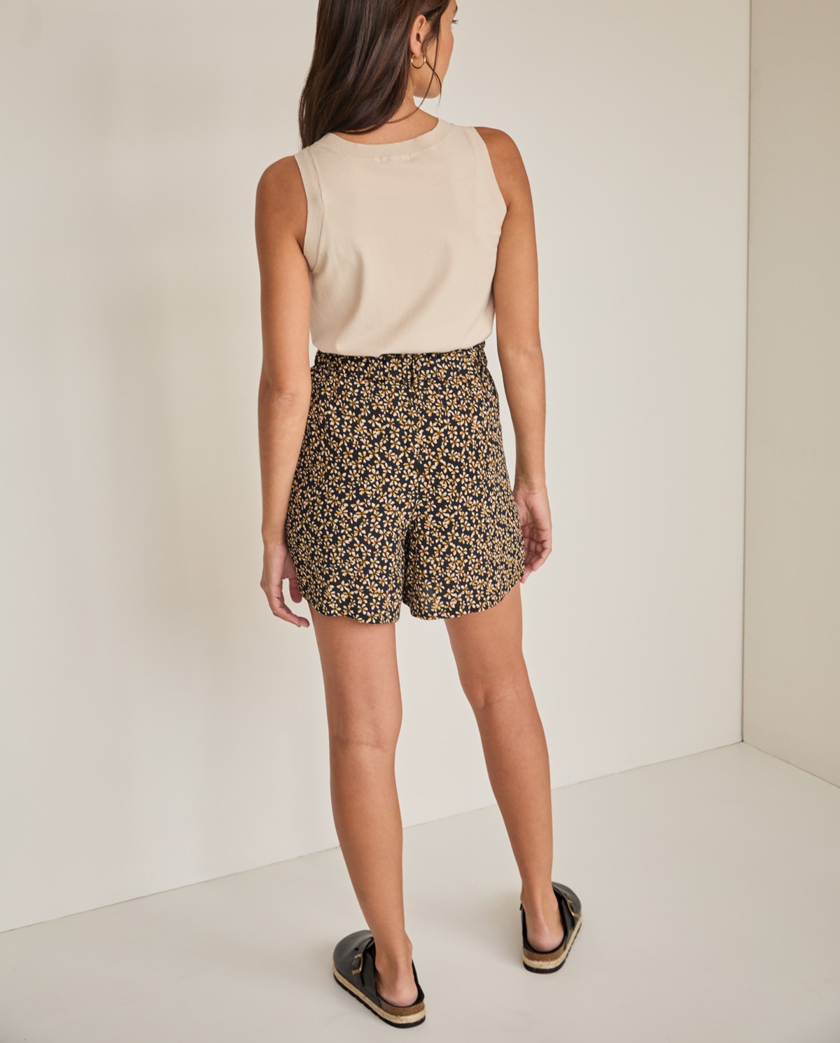 Flowy shorts Fondo Negro
