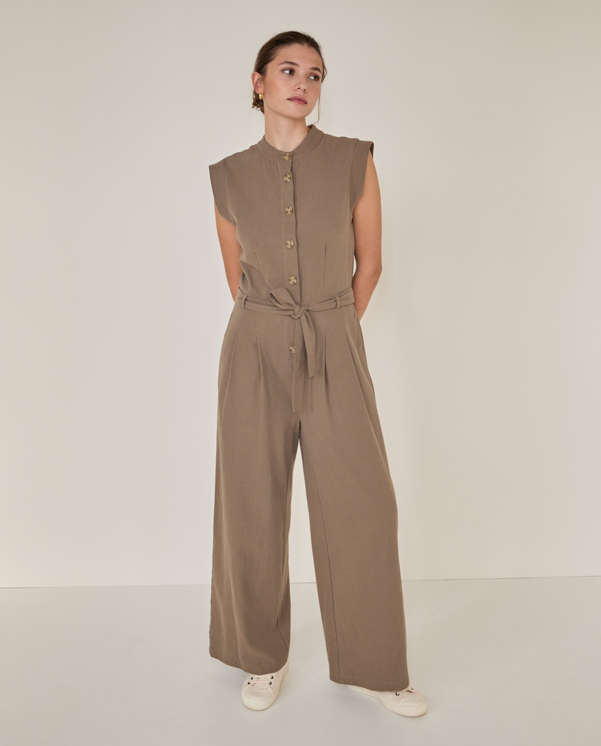 Sleevless jumpsuit Khaki