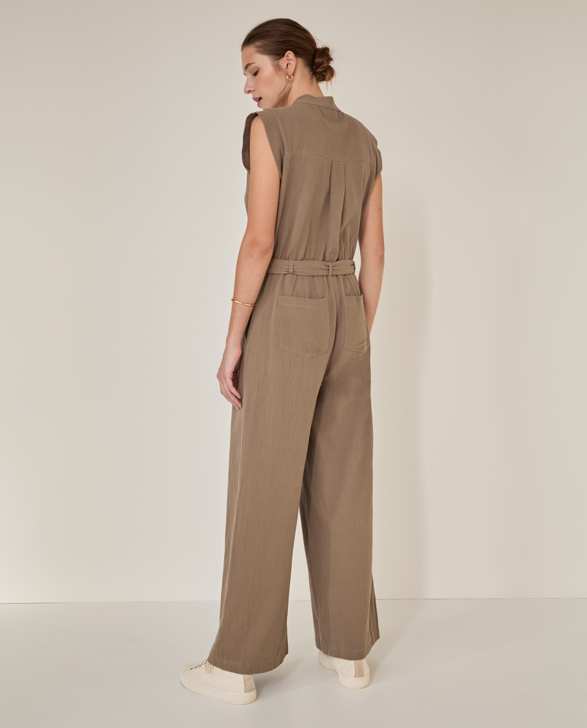 Sleevless jumpsuit Khaki
