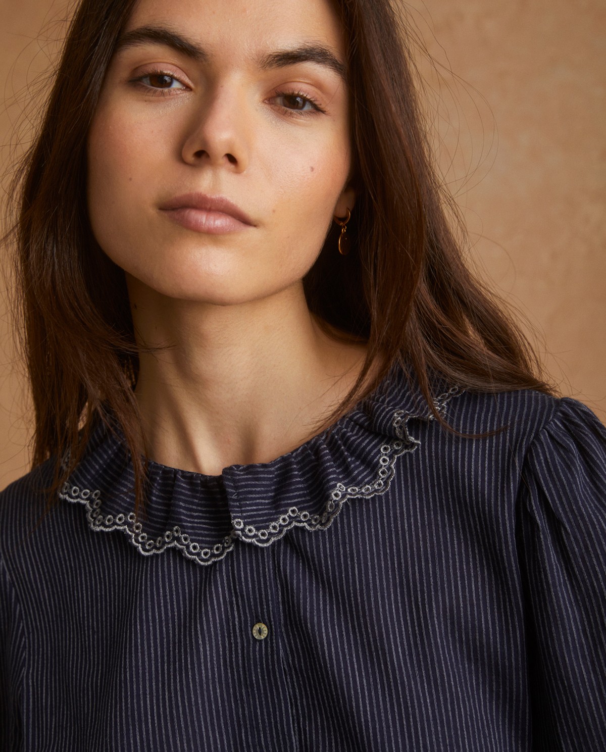 Chemise volant sales