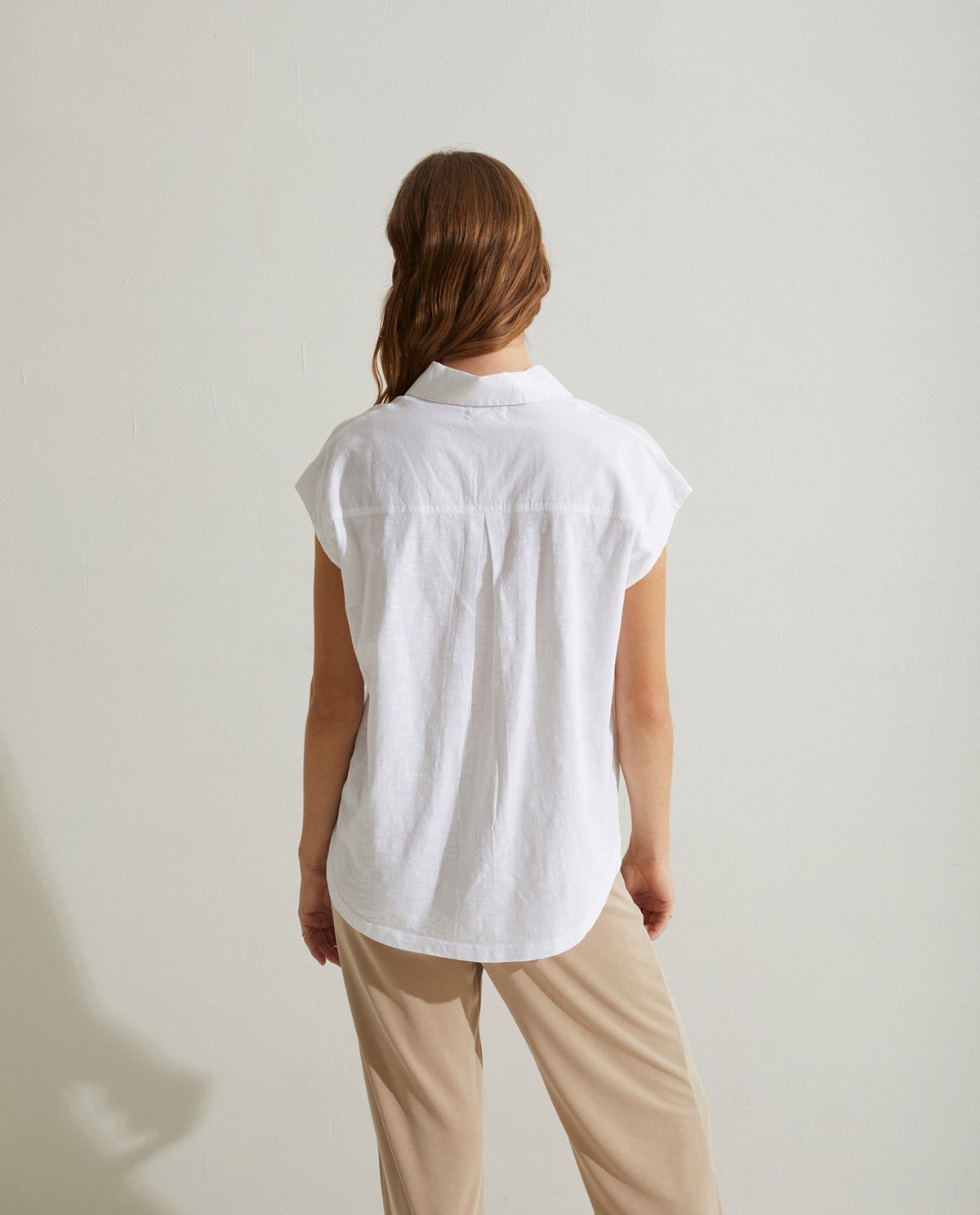 Sleeveless cotton shirt White 4