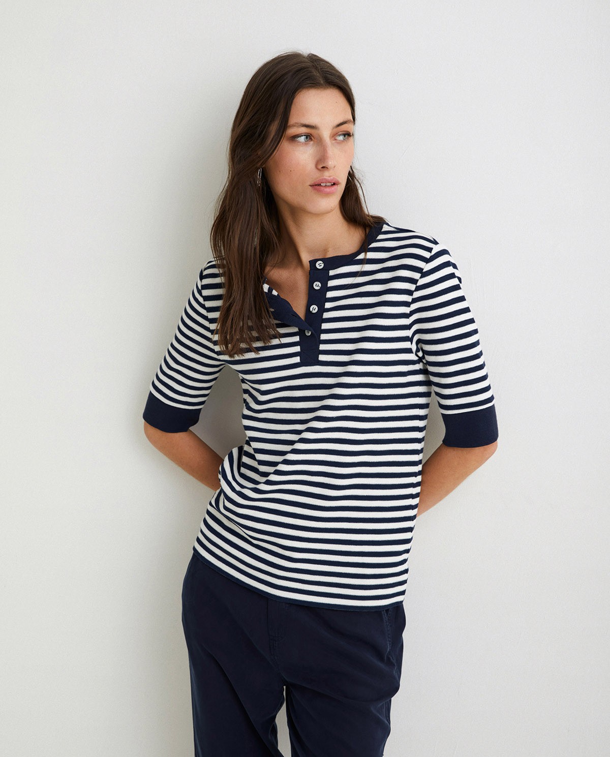 Striped cotton t-shirt ecru and navy 1