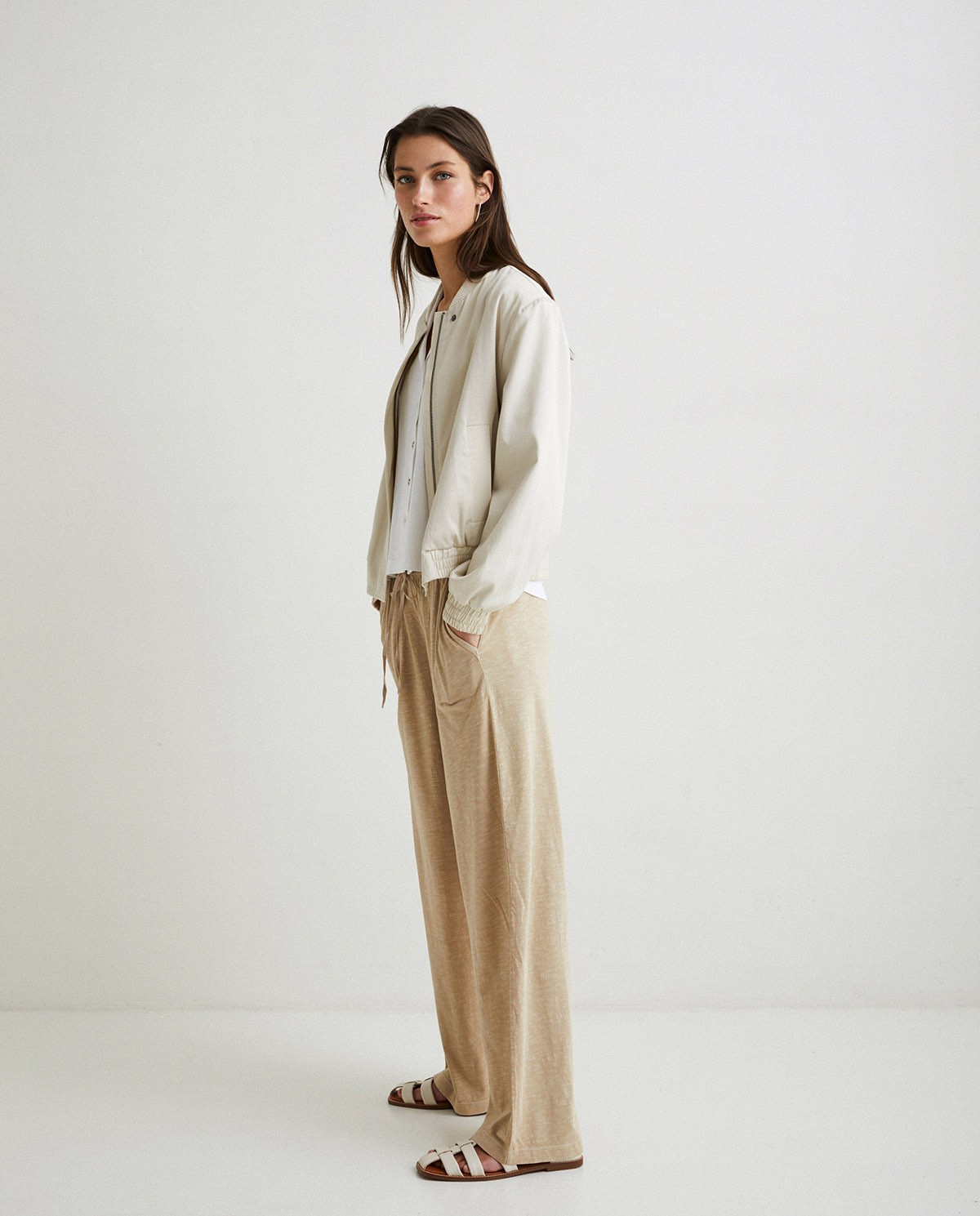 Cotton-linen trousers Beige