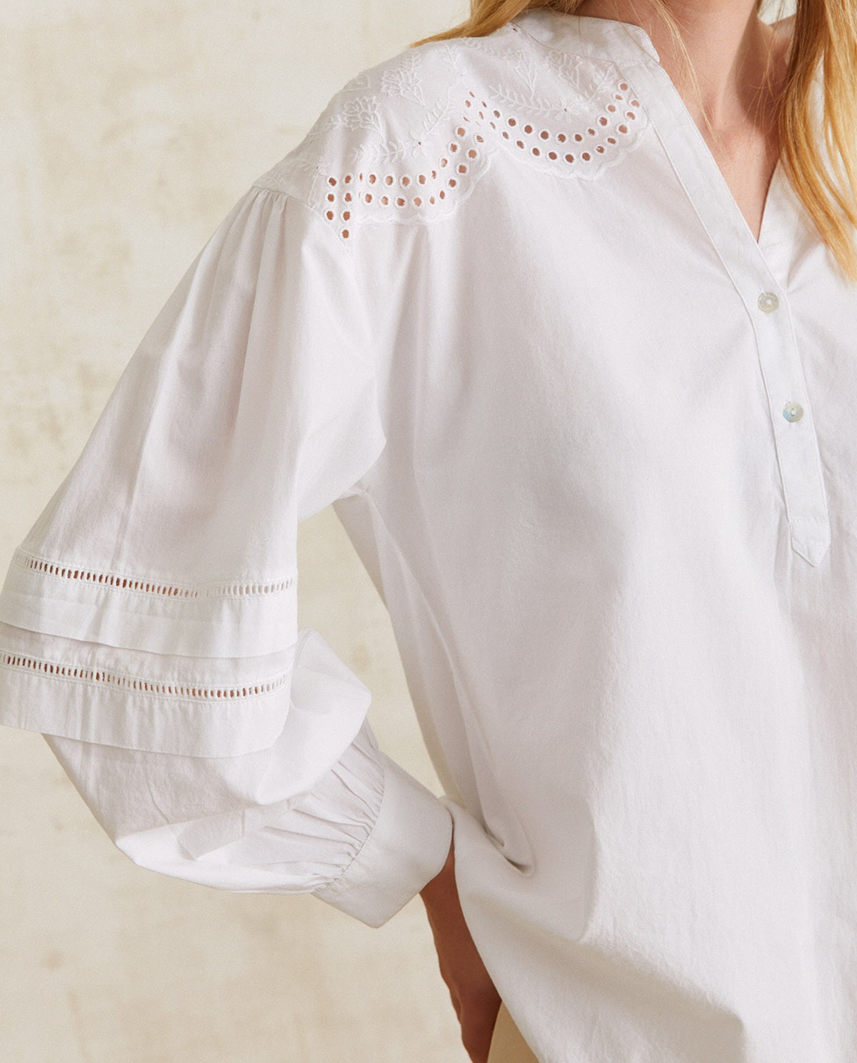Cotton blouse embroidery White 1
