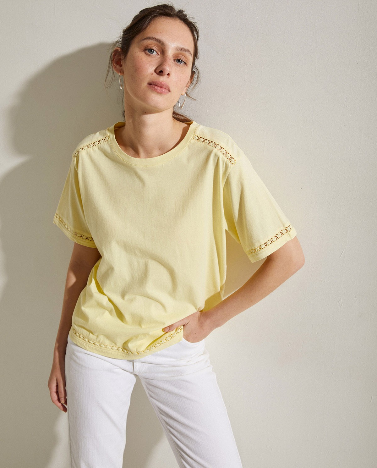Cotton t-shirt decorative stitching Yellow 3