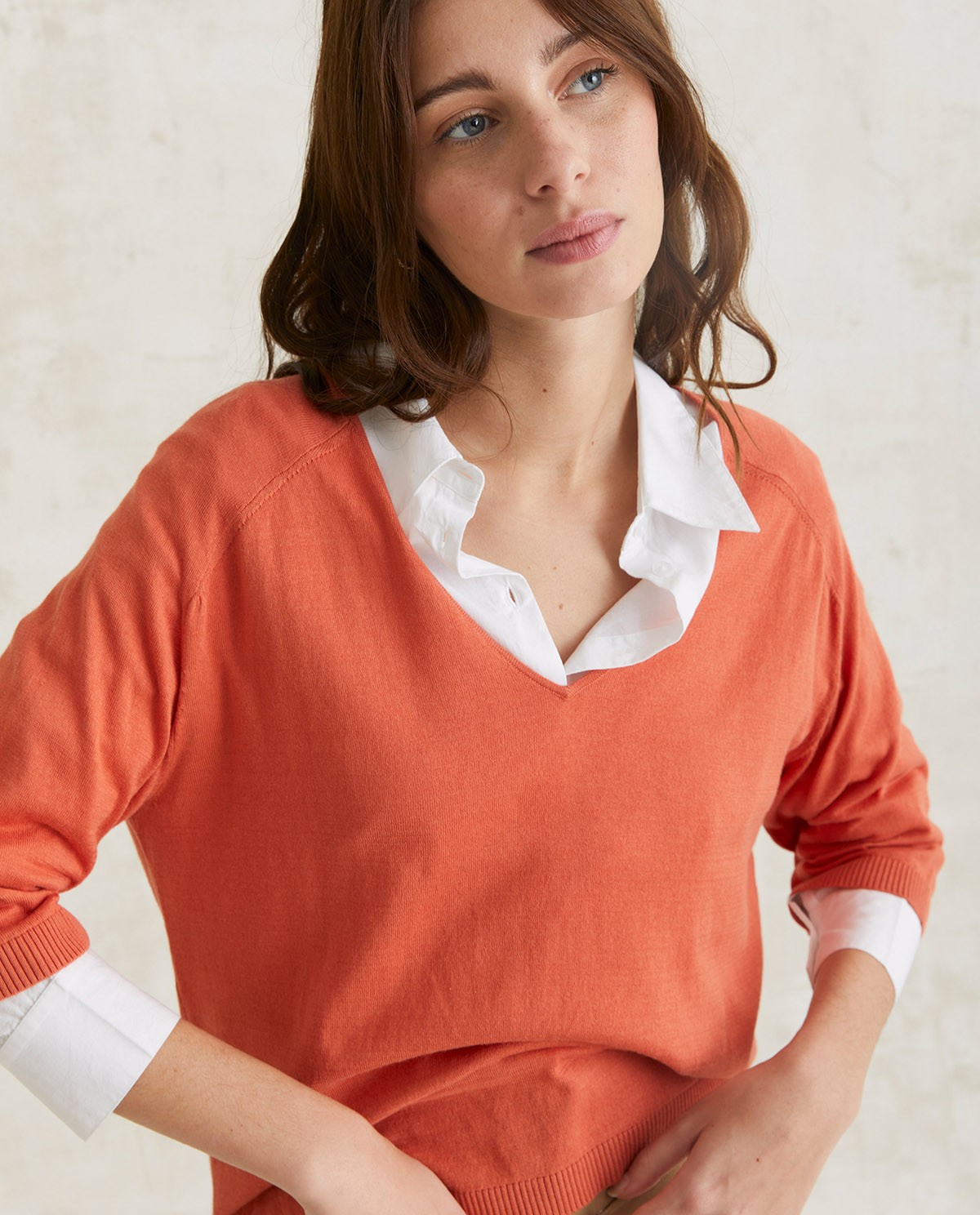 V-neck sweater Orange 2